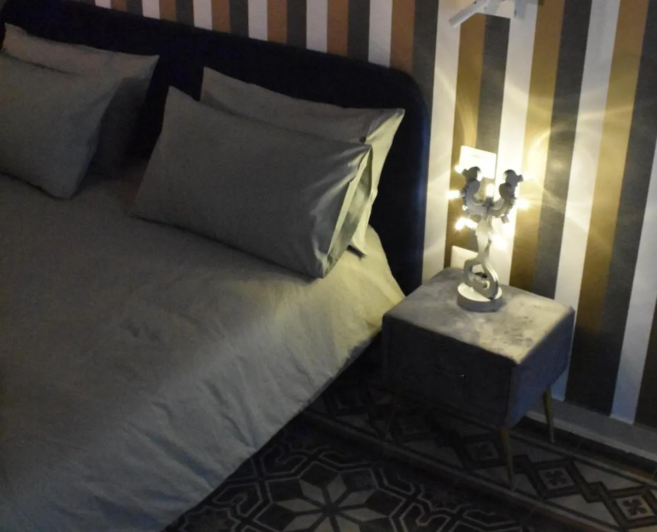 Saint Barth Guest House - Charming Rooms In Bari