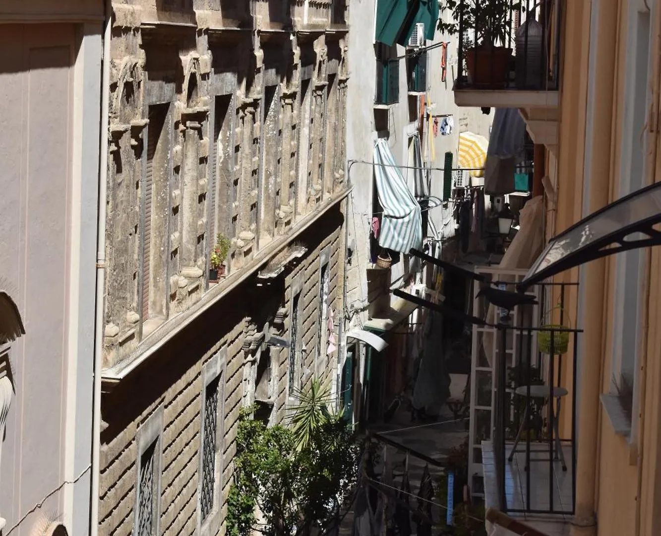 Saint Barth Guest House - Charming Rooms In Bari 0*,  Italy